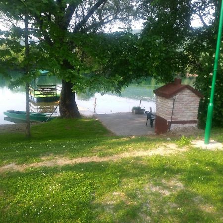 Ribarska Vila Donje Lohovo Kültér fotó