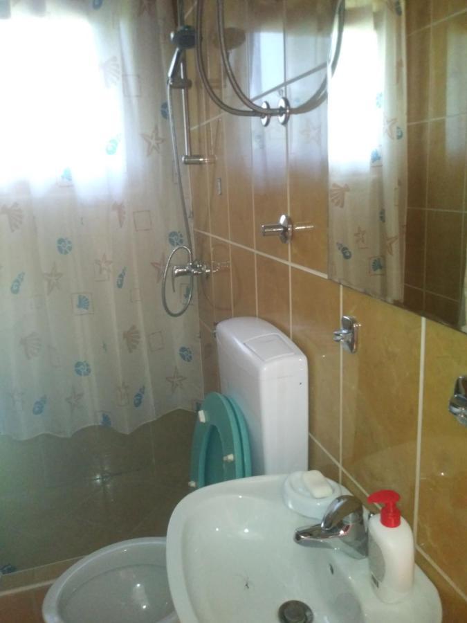 Ribarska Vila Donje Lohovo Kültér fotó